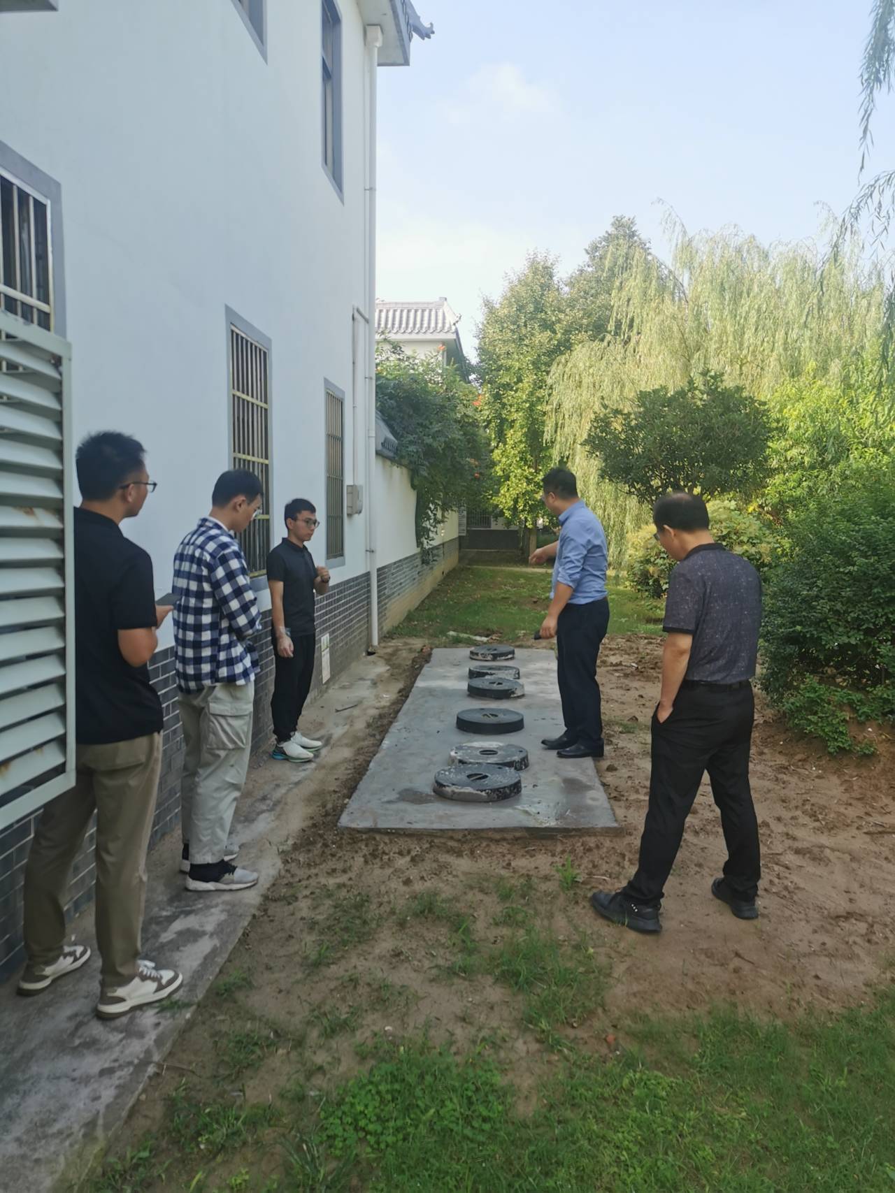 農(nóng)村新建廁所與一體式化糞池安裝：讓生活更潔凈，注意事項要知道